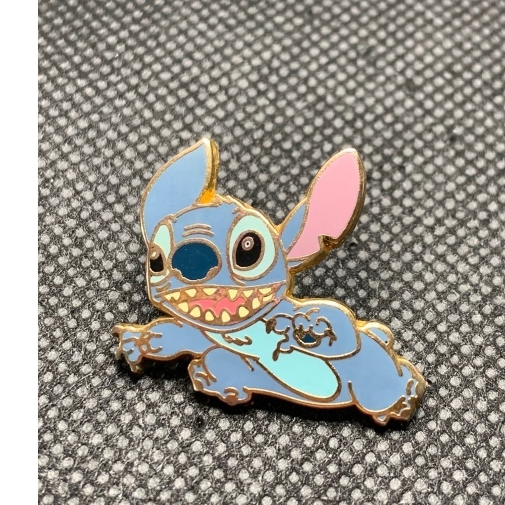 2005 Happiest Celebration on Earth Stitch Disney Pin AUTHENTIC Vtg Promotional